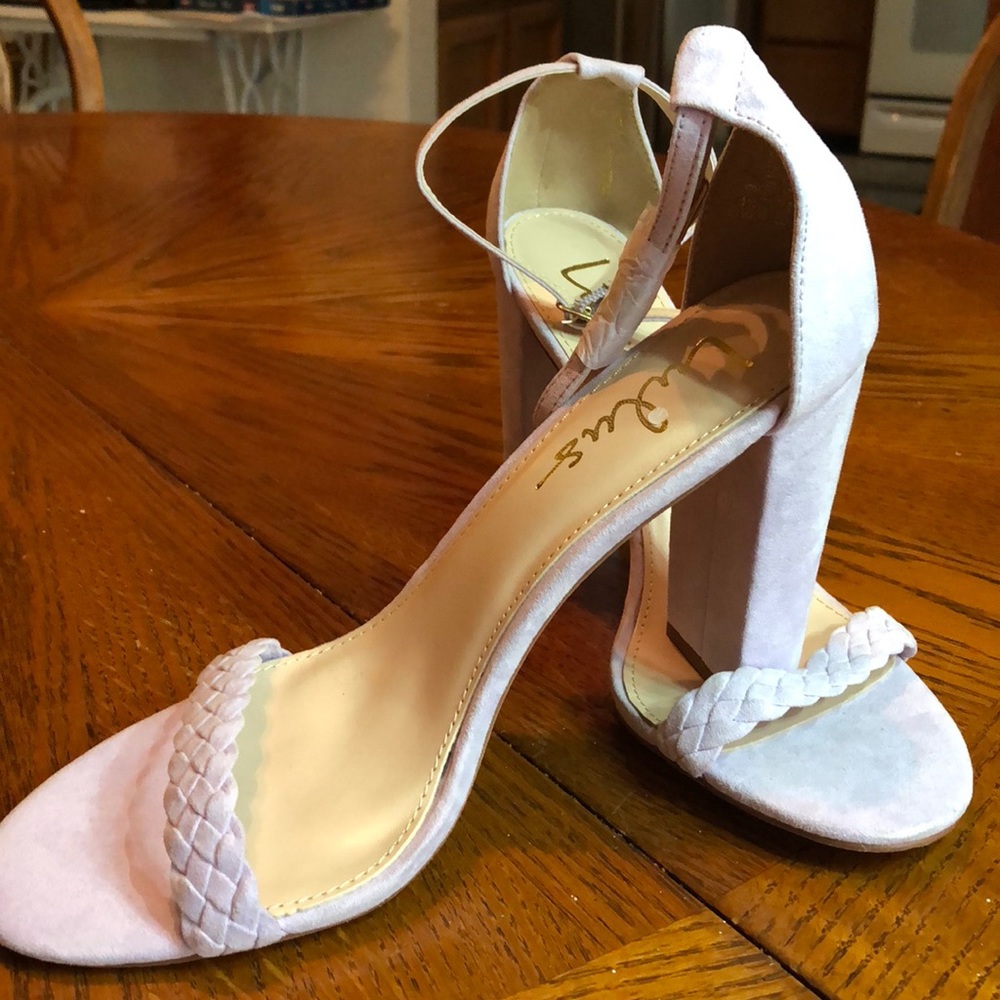 Lulus lavender braided heels size 9 NWOT